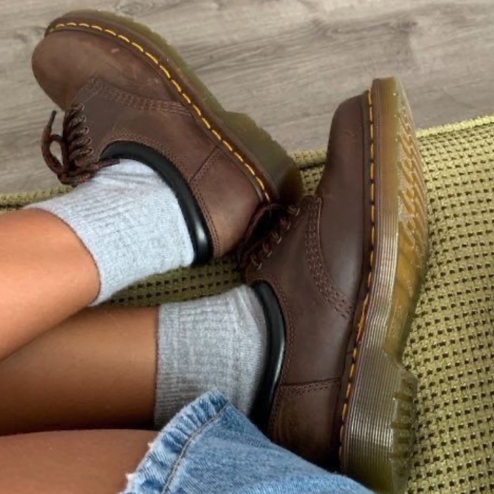 Vintage brown Oxford loafer doc martens